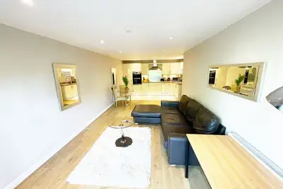 Image de Town Center -  2 Bedroom Apartment - Farnborough