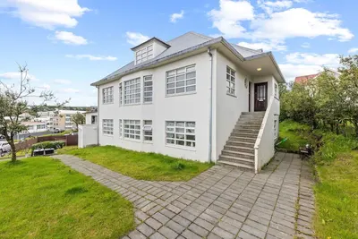 Image de Bright & Airy 3br Apartment