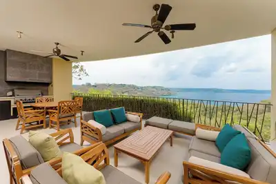 Image de 6-bed Villa in Papagayo w\/ Luxe Amenities, Private Beaches, Concierge, Golf Cart