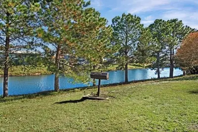 Image de Cozy 1-bedroom condo Destin, Fl. Pools/tennis, Free Wi-Fi. In unit Washer/dryer