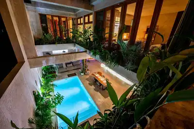 Unique Villa-Heated Pool-Private, Close to the Beach, Bars & Rests, Pet friendly