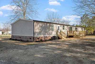 Image de Spacious 5-bedroom mobile home with Ac, WiFi in enchanting Rocky Mount