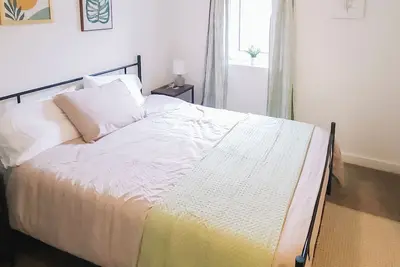 Image de Mile High Stadium & Meow Wolf! 2-bedroom apartment in West Colfax/Sloan's Lake