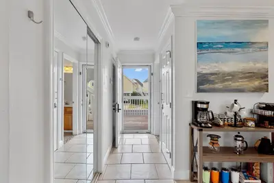 Image de Sandpiper Cove 8140 :: 500 Feet to the Beach :: Pool in the back yard! !