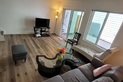 Image de Prime location - 2-bedroom townhome in Pleasanton with Ac, WiFi