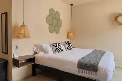 Image de Boutique King Suite in Downtown | Cx10 |
