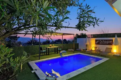 Image de Villa Octagon 3- Luxury honeymoon villa with private pool