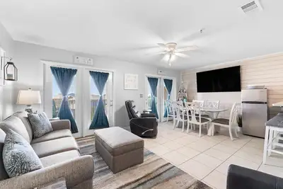 Image de Large Wraparound Balcony-Grand Caribbean East 403