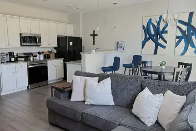 Image de Feels Like Home! Columbia near Fort Jackson - Perfect for Families and Groups