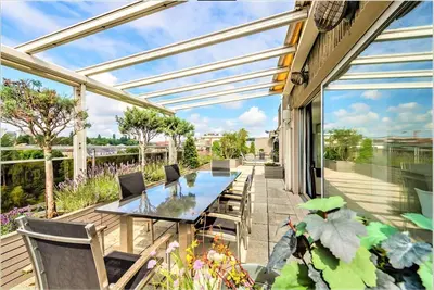 Image de Unique Ă Bruxelles : penthouse de charme (160m2 + 80m2) avec vue panoramique!