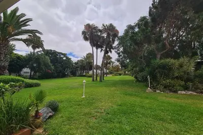 Image de Luxueuse Villa, 4 chambres face à la mer en résidence fermée, sécurisée