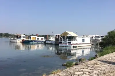 Image de Maison de village, en Provence dans triangle Avignon-ArlesNîmes