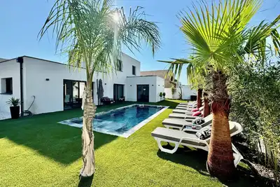 Image de Villa Vanille Luxe Cap d’Agde 8 personnes piscine chauffée jardin tropical