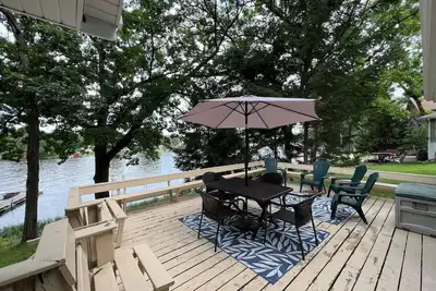 Image de Edgerton Escape 2 on Water with Dock