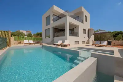 Image de Serenity villa, Private pool, Near beach, tavern, Chania