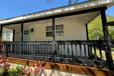 Image de Charming Coastal 3-bedroom house near downtown waterfront in Morehead City