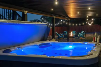 Image de Sweetridge - Hot Tub - Game Room - Theater Room