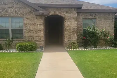 Image de Home away from home