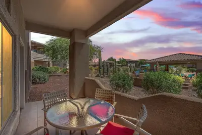 Image de 3-bedroom condo in Oro Valley - Resort Living!