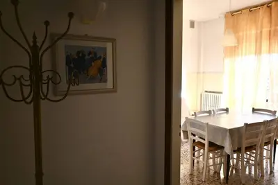 Rm02 - Senigallia, three-room apartment facing the sea with parking space