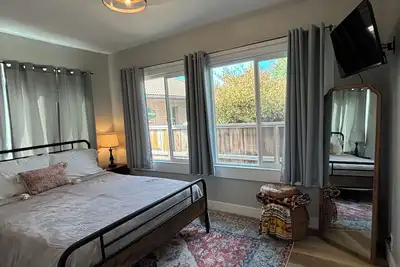 Image de Cozy 1-bedroom apartment with a pulled out couch and WiFi in lovely Porterville
