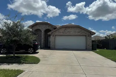 Image de Charming 3-Bedroom Retreat in Prime Neighborhood Spi /Space X