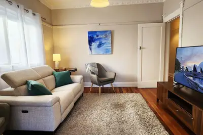 Image de Vibrant location, steps from Enmore Road & King Street