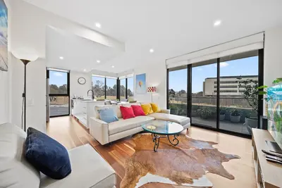 Image de Inner-City 2-Bed with Large Balcony, Garden & Gym