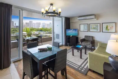 Image de Regency on Beachwalk City View 1 Bedroom
