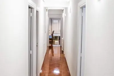 Image de Piso de 6 Habitaciones en Pleno Centro de Salamanca