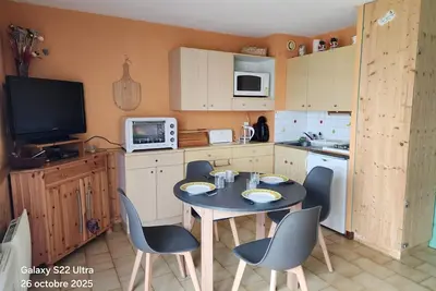 Image de Studio confortable à 200m des pistes avec balcon et Tv - Animaux interdits