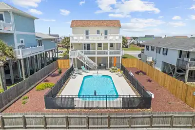 Image de Ocean Oasis | Private Pool + Steps to Beach!