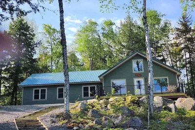 Image de Family Friendly Lakefront Cottage, Ambajejus Lake