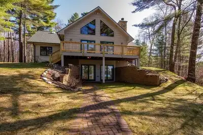 Image de The lodge on Big crawling stone lake