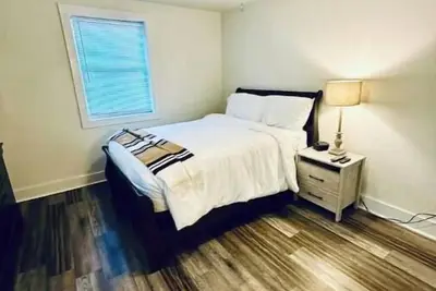 Image de Cool 1br Near Swamp Rabbit/Dt