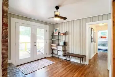 Image de 3br Private Oasis with Huge Pool and Deck/Hot Tub!