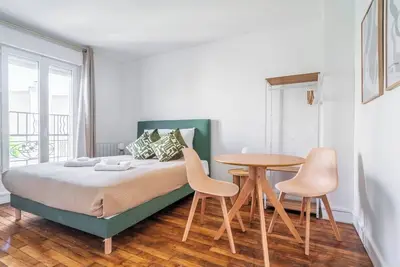 Image de Agréable studio dans la paisbile Ville Montreuil