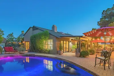 Image de Scottsdale Treasure: Private Pool and Tranquil Yard Retreat!