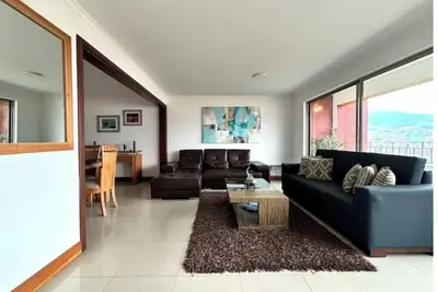 Image de Serene Laureles