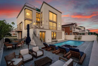 Image de Oceanfront Retreat / Stunning Views, Pool & Luxury