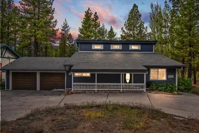 Image de Bear Lodge Prime location with Hot Tub
