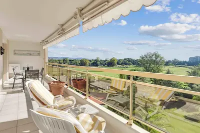 Image de T3 à Mandelieu avec Terrasse, Clim, Piscine, Tennis - Benakey