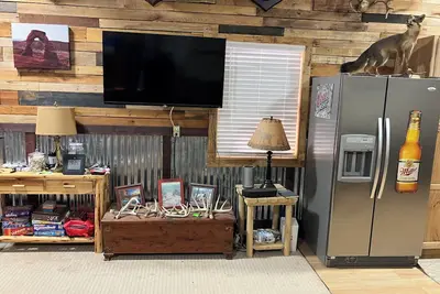 Unique 2000 sq. foot Pole Barn in Albion / Elk Creek Townhsip with Hvac, WiFi