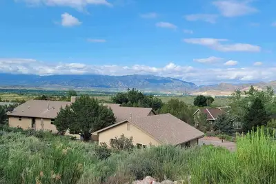 Image de Vacation Home With Breathtaking Views, Ample Parking and Pool Table