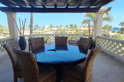 Image de Lmf4206- Ocean view condo just a few steps from the beautiful ocean.