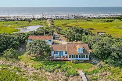 Image de Private Island At The Fort - 2 Houses -15th Block -Across the Beach -Very Private