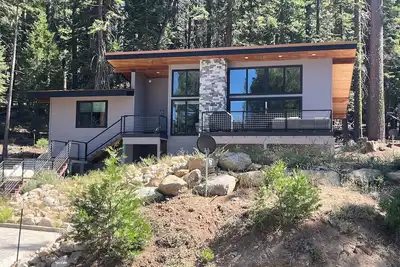 Image de ★★★Yosemite Park Retreat – Just 30 Minutes from Iconic Yosemite Valley ★★★\n