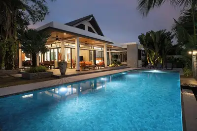Image de Andaman Dream - 4 chambres avec jardin et piscine