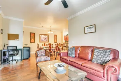 Image de 10 Mi to Wdw: Tuscana Condo w/ Resort Access!