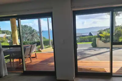 Image de By The Sea Coopers Beach Apartment overlooking the beautiful Bay